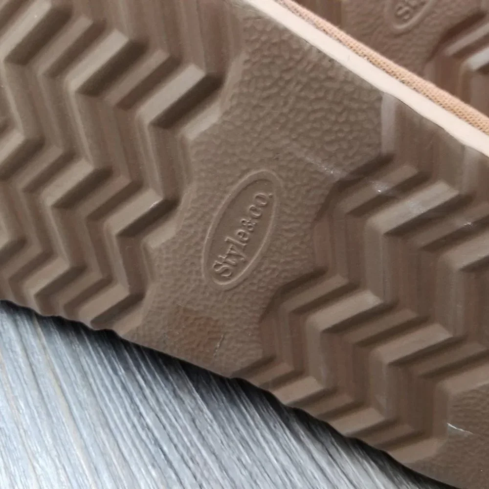 Style & Co. Faux Fur Suede Ankle Boots - Picture 12 of 15